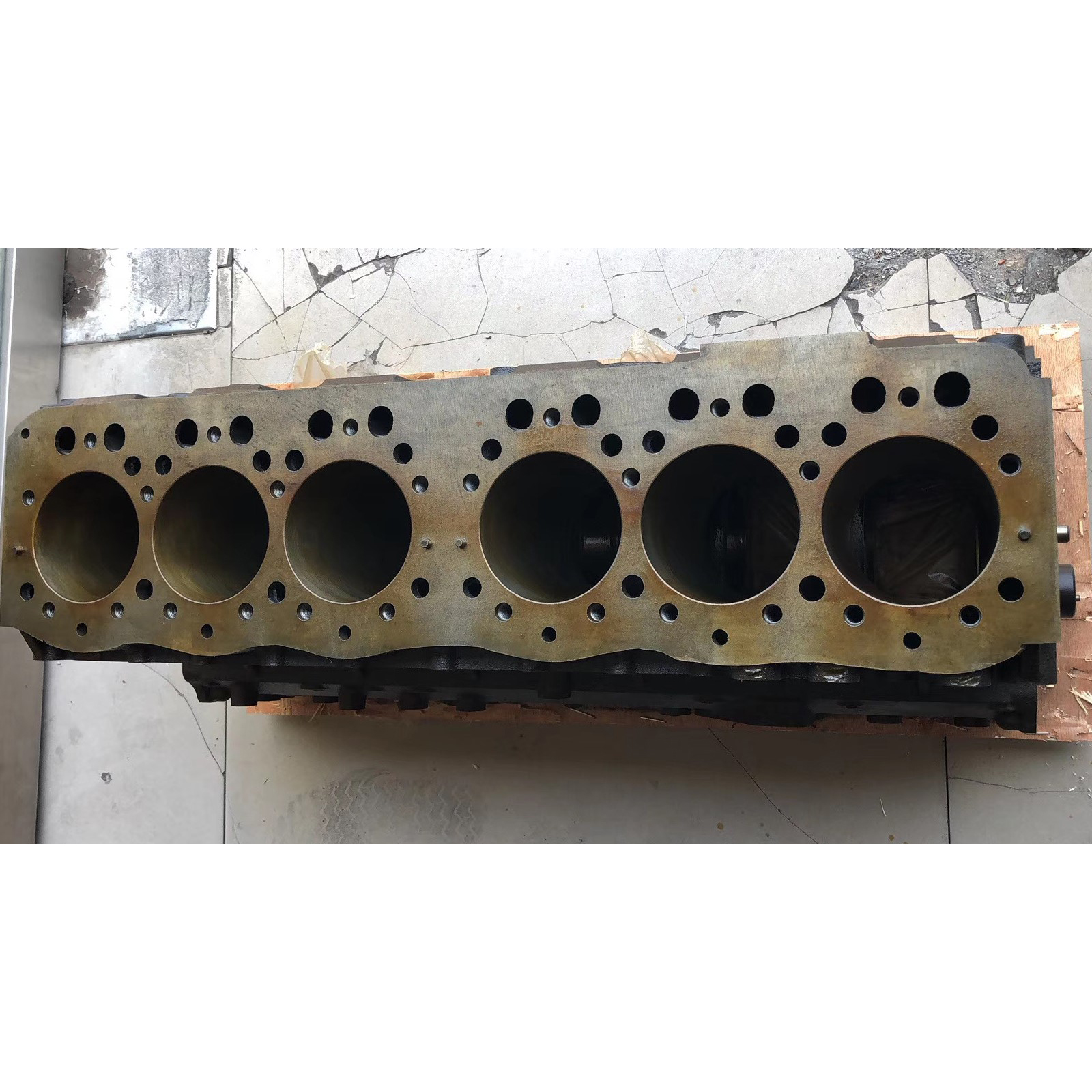 CAT Engine Block and Cylinder Head