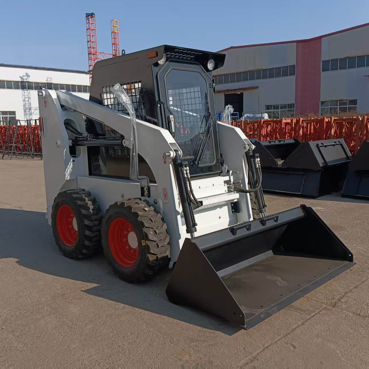 SENDEMACH SWL45 Skid Steer Loader