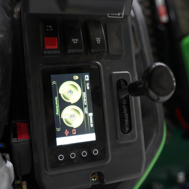 SD17 1.88 Ton Mini Excavator